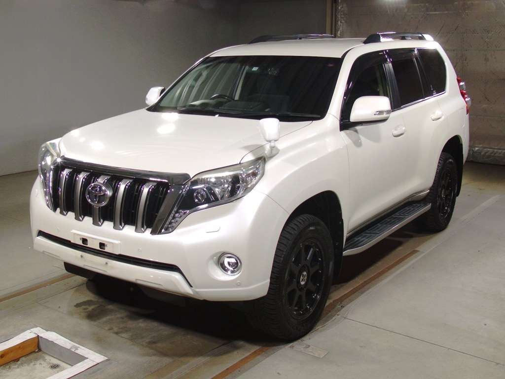 2013 Toyota Land Cruiser Prado GRJ150W[0]