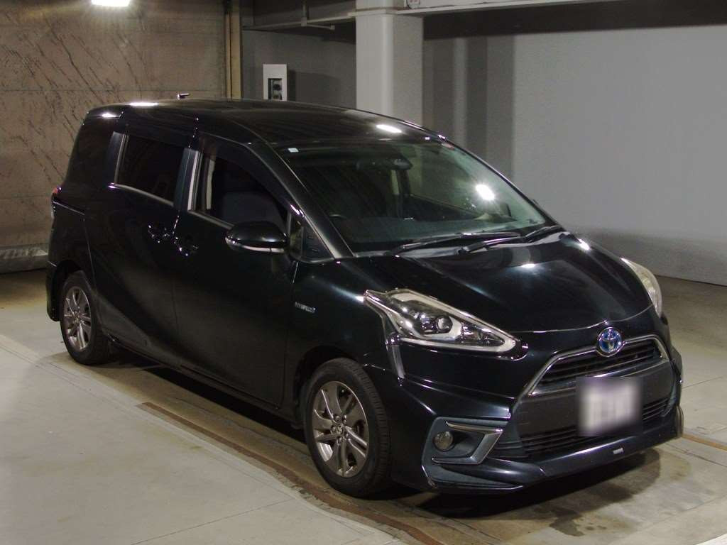 2016 Toyota Sienta NHP170G[2]