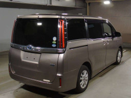 2019 Toyota Noah