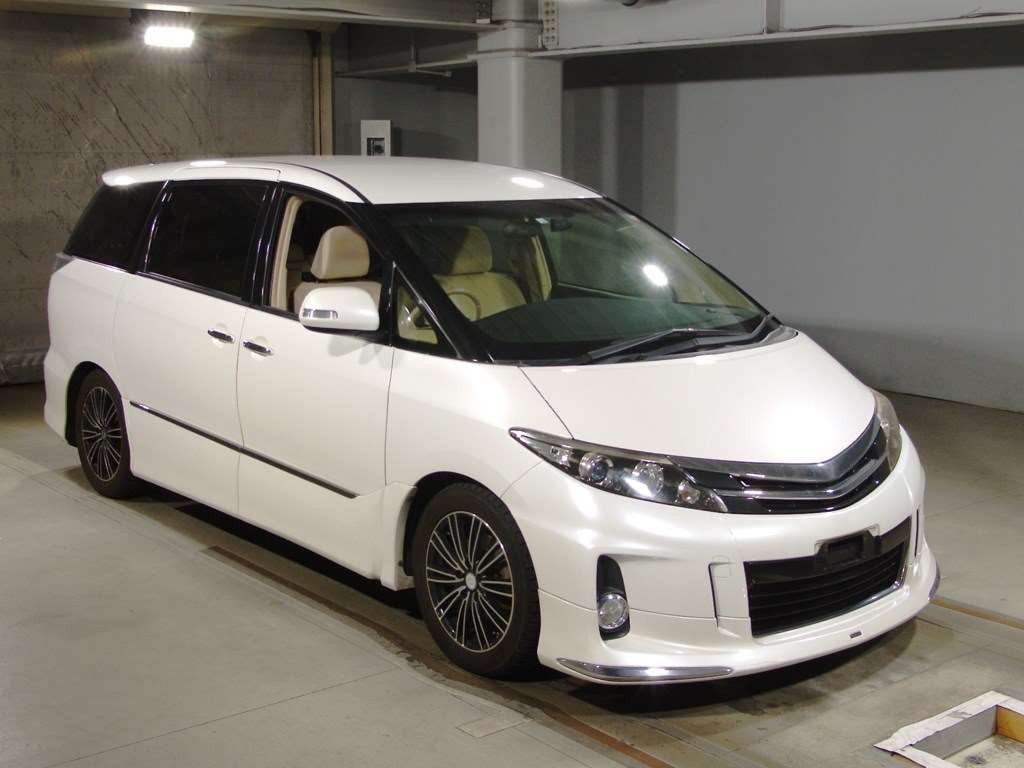 2014 Toyota Estima GSR50W[2]