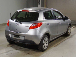 2014 Mazda Demio