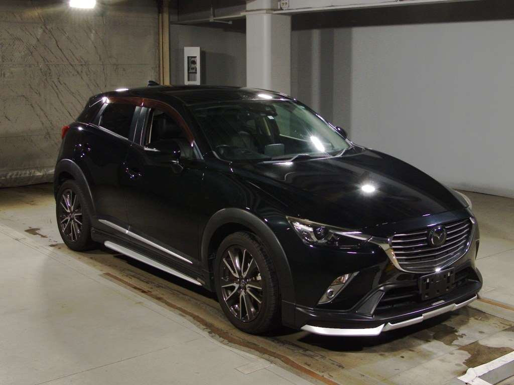 2016 Mazda CX-3 DK5FW[2]