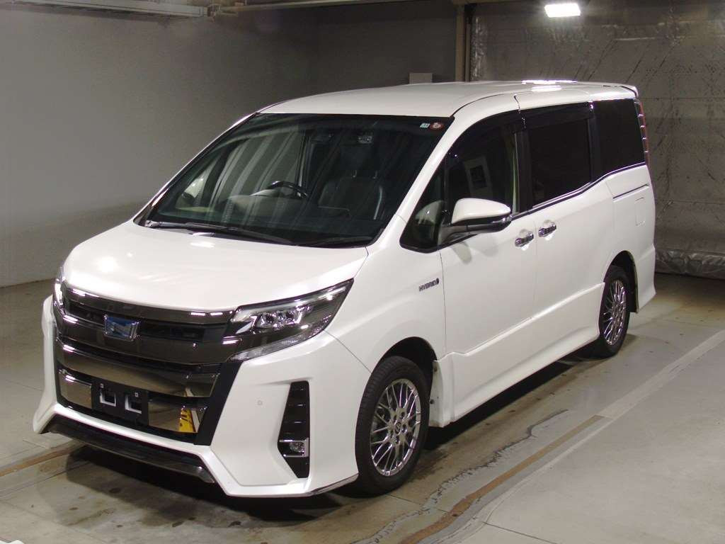 2019 Toyota Noah ZWR80W[0]