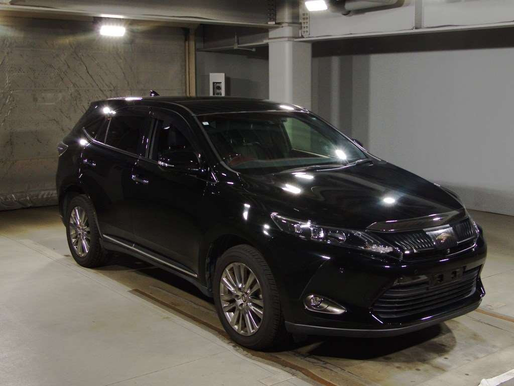 2015 Toyota Harrier ZSU60W[2]