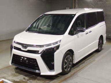 2019 Toyota Voxy