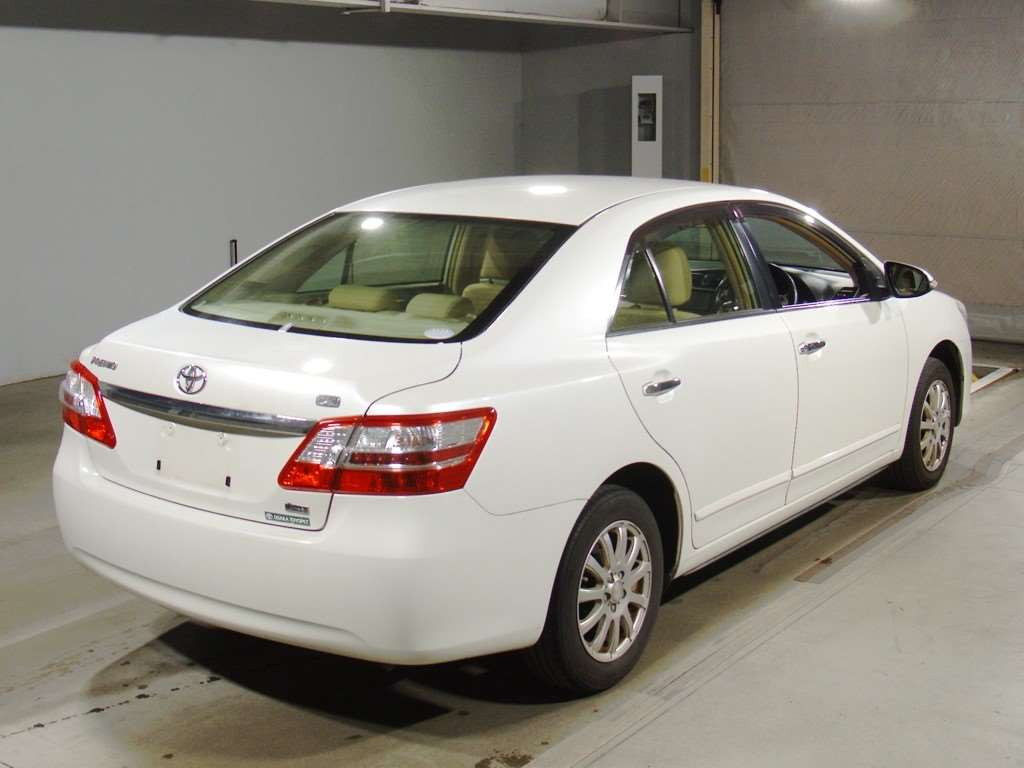 2015 Toyota Premio ZRT260[1]