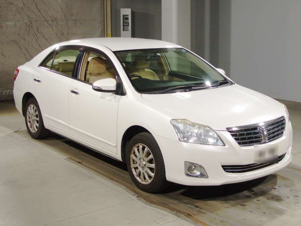 2015 Toyota Premio ZRT260[2]