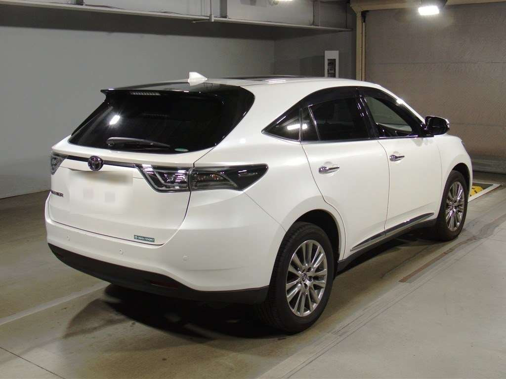 2016 Toyota Harrier ZSU60W[1]