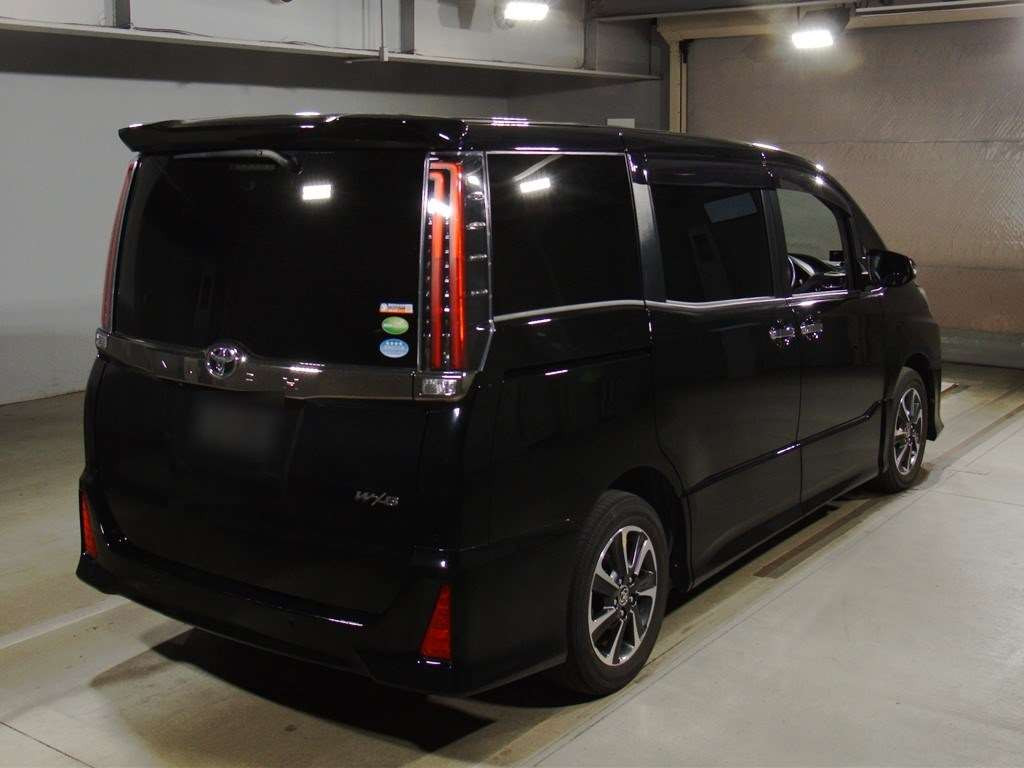 2019 Toyota Noah ZRR80W[1]