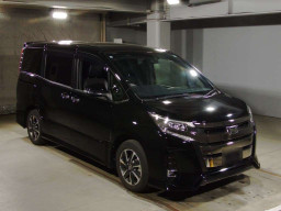 2019 Toyota Noah