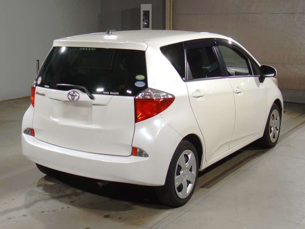 2014 Toyota Ractis NCP120[1]