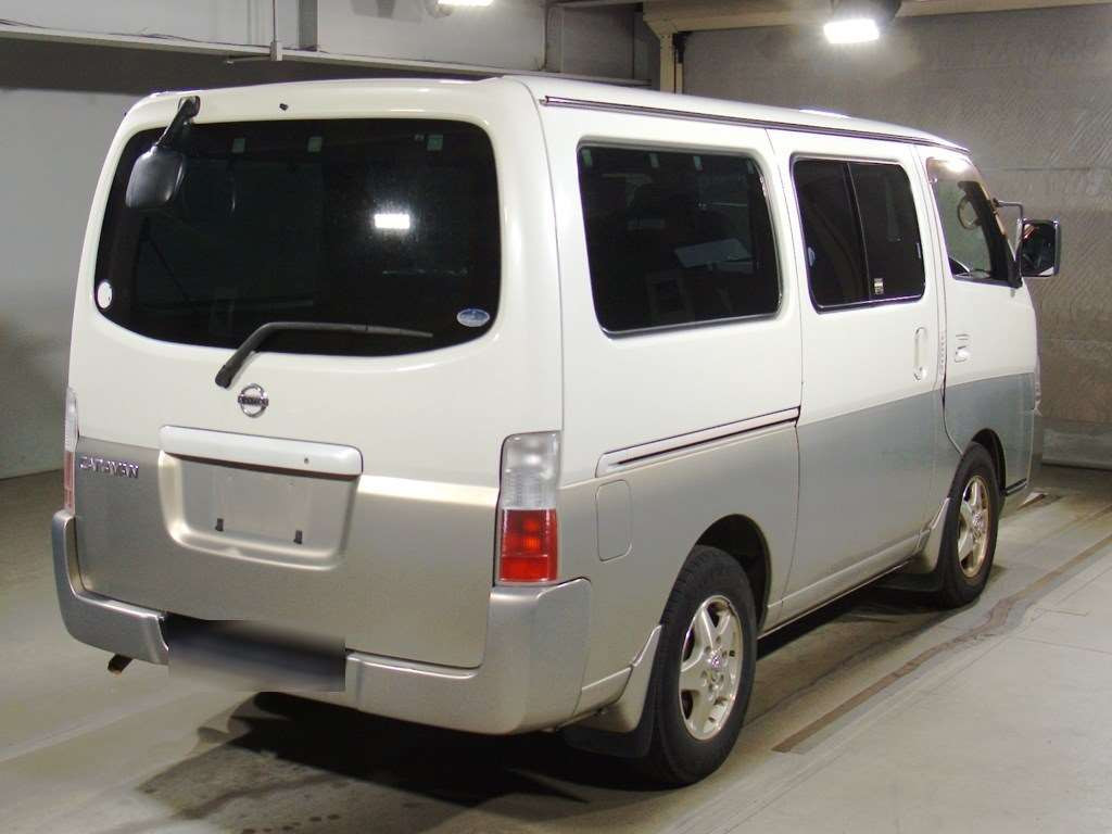 2004 Nissan Caravan Coach QE25[1]