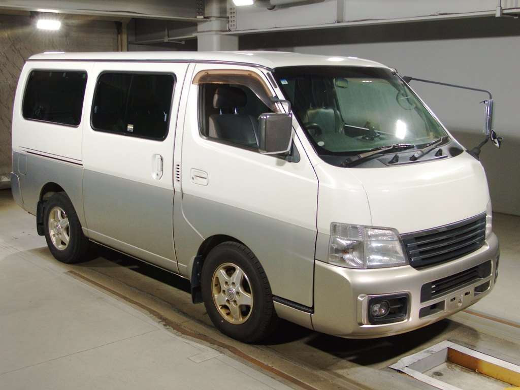 2004 Nissan Caravan Coach QE25[2]