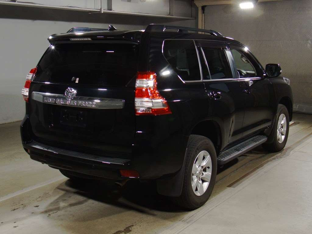 2017 Toyota Land Cruiser Prado TRJ150W[1]