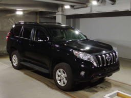 2017 Toyota Land Cruiser Prado