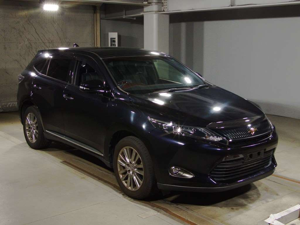 2013 Toyota Harrier ZSU65W[2]