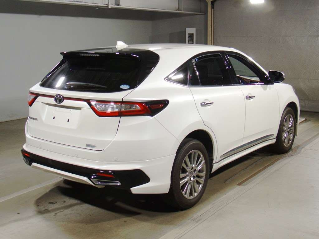 2020 Toyota Harrier ZSU60W[1]