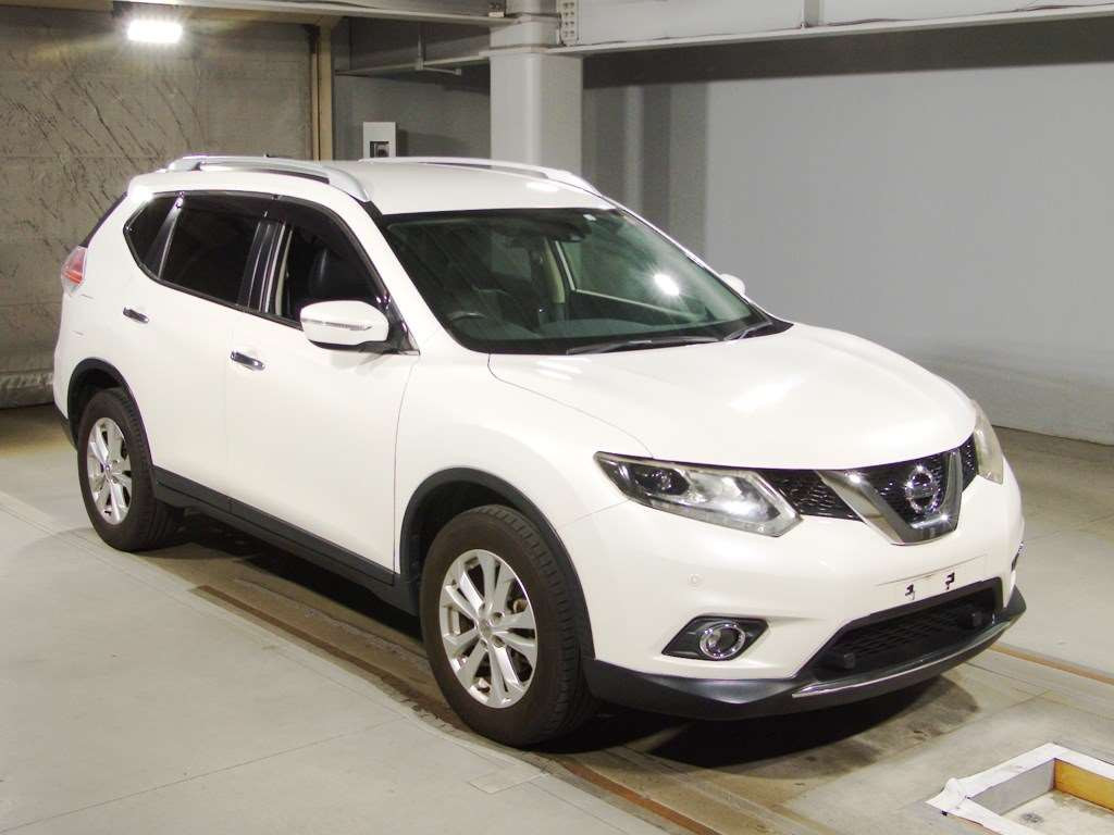 2016 Nissan X-Trail NT32[2]