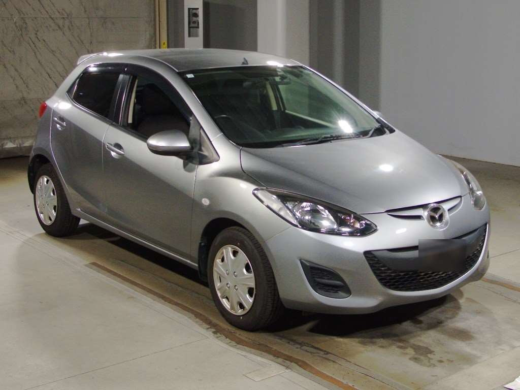 2012 Mazda Demio DE3FS[2]