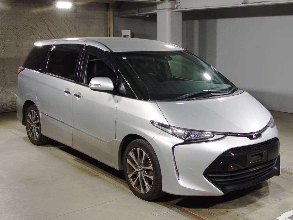 2018 Toyota Estima ACR55W[2]