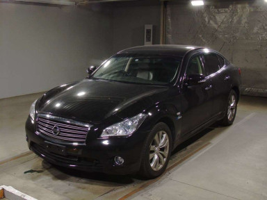 2012 Nissan Fuga Hybrid