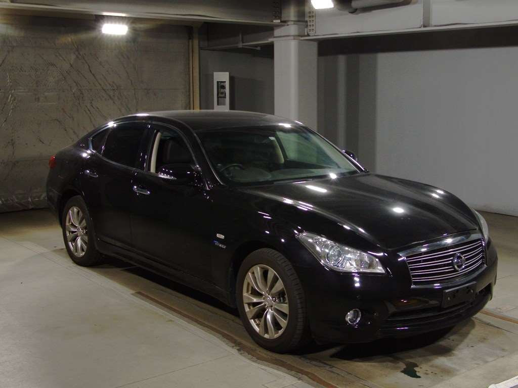 2012 Nissan Fuga Hybrid HY51[2]