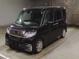 2016 Daihatsu Tanto Custom