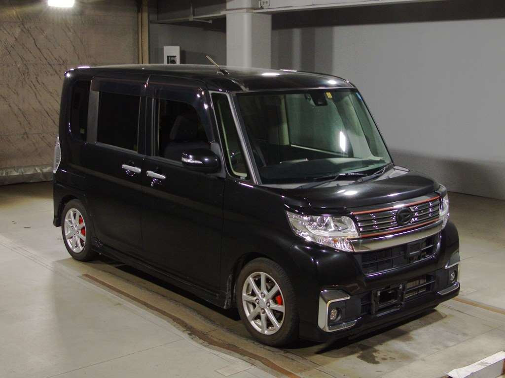 2016 Daihatsu Tanto Custom LA600S[2]