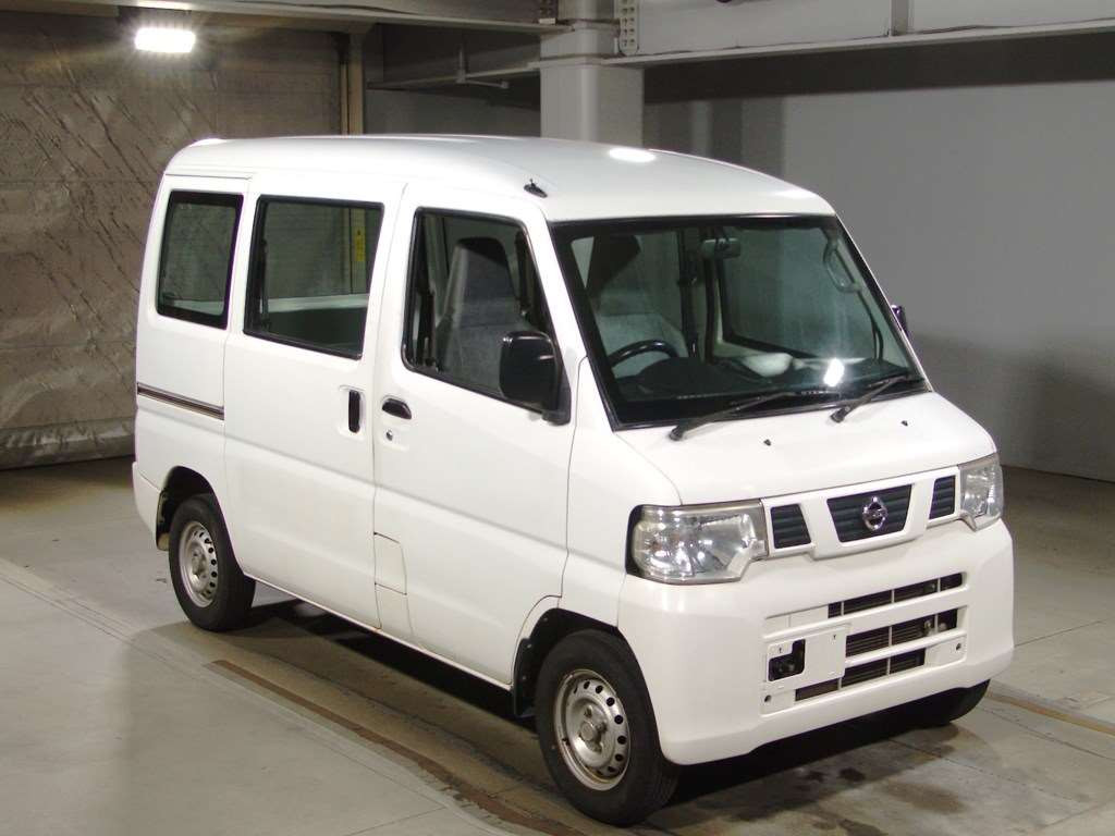 2012 Nissan NV100 Clipper U71V[2]