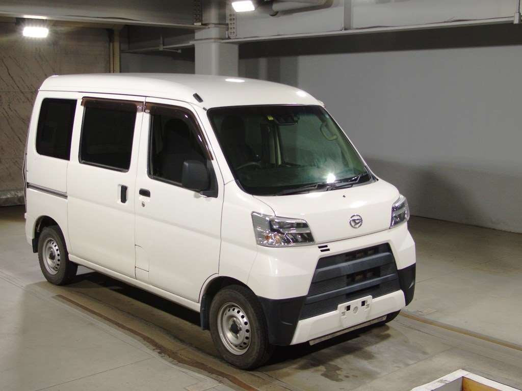 2020 Daihatsu Hijet Cargo S321V[2]