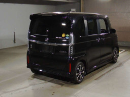 2019 Honda N-BOX CUSTOM