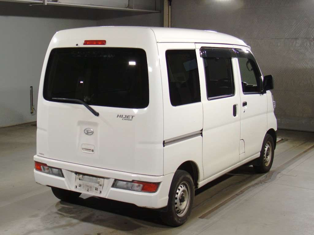 2020 Daihatsu Hijet Cargo S331V[1]