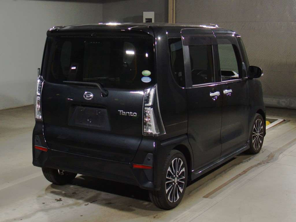 2019 Daihatsu Tanto Custom LA650S[1]