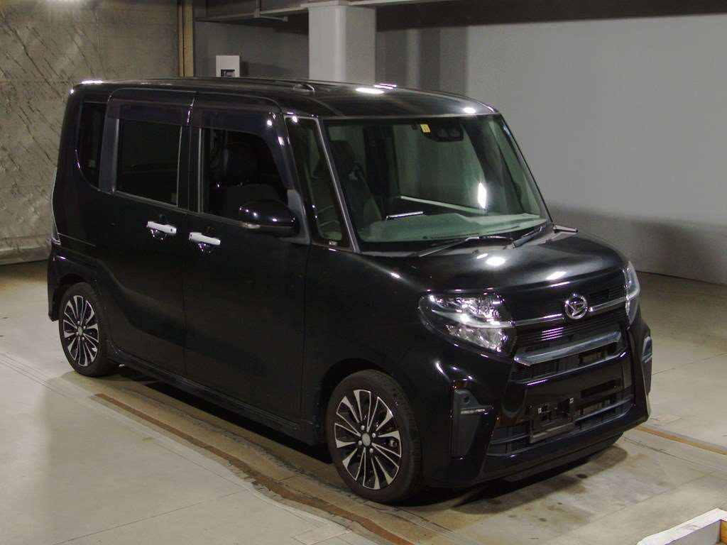 2019 Daihatsu Tanto Custom LA650S[2]