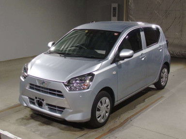 2019 Daihatsu Mira es