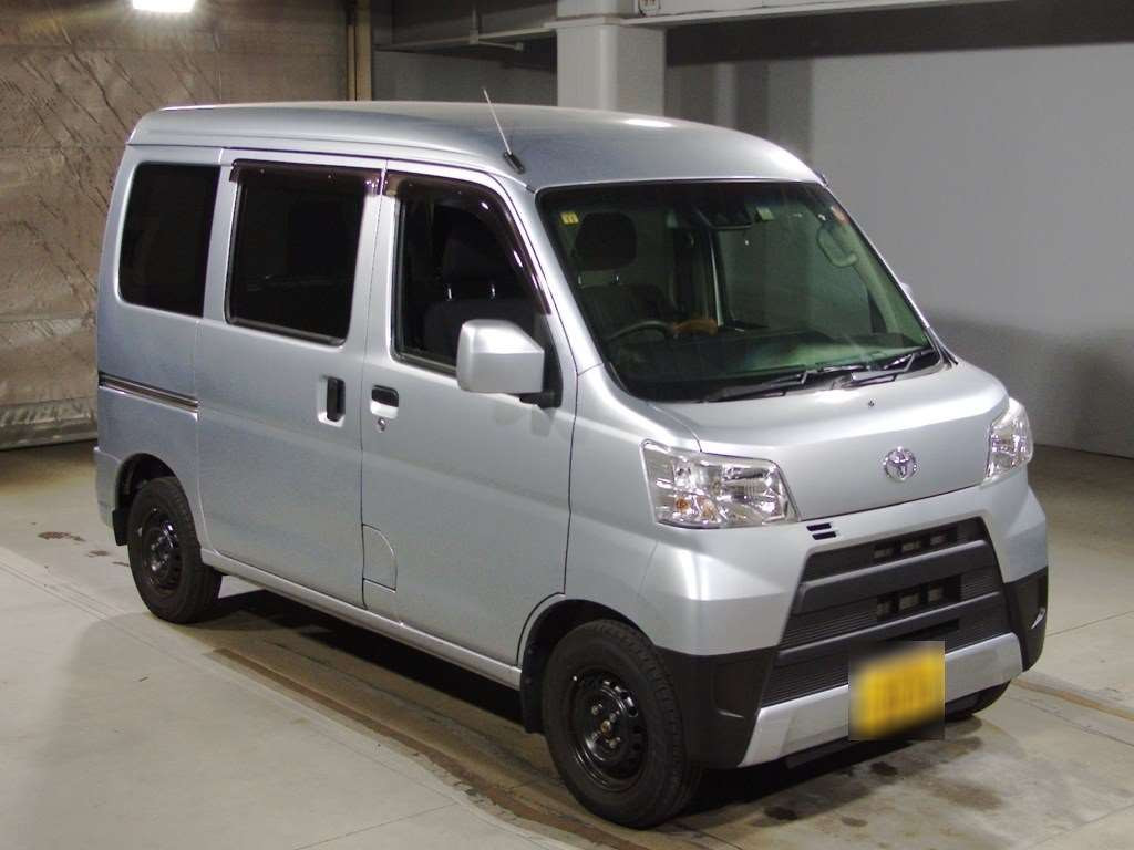 2019 Toyota Pixis Van S331M[2]