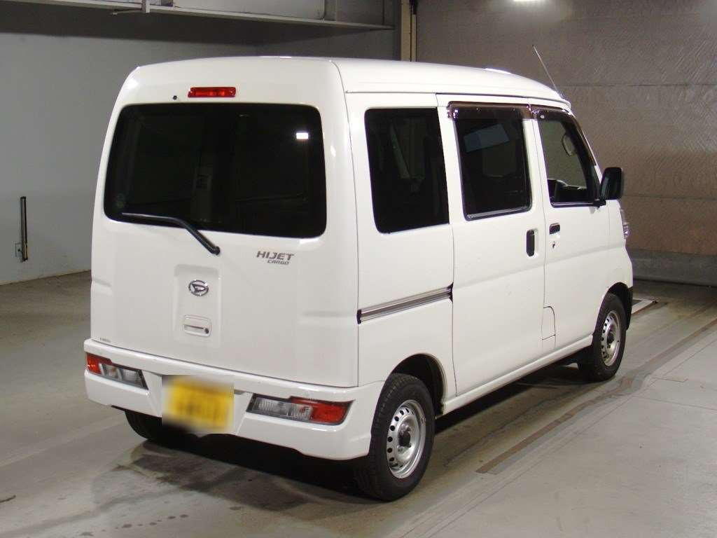 2020 Daihatsu Hijet Cargo S321V[1]