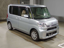 2015 Daihatsu Tanto