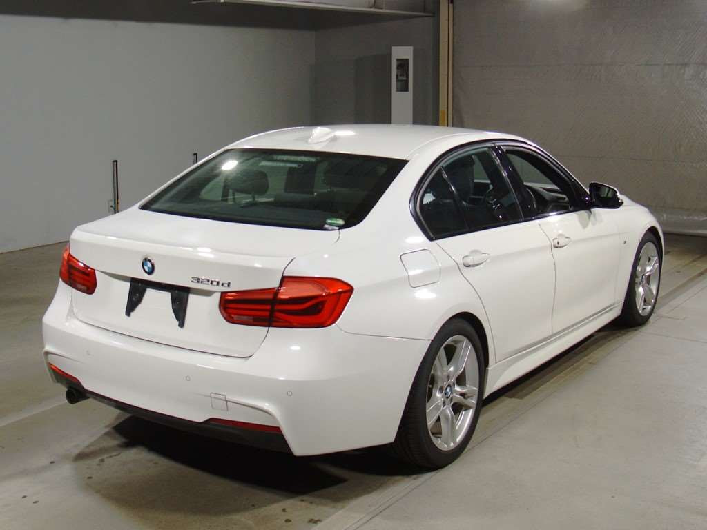 2016 BMW 3 Series 3D20[1]