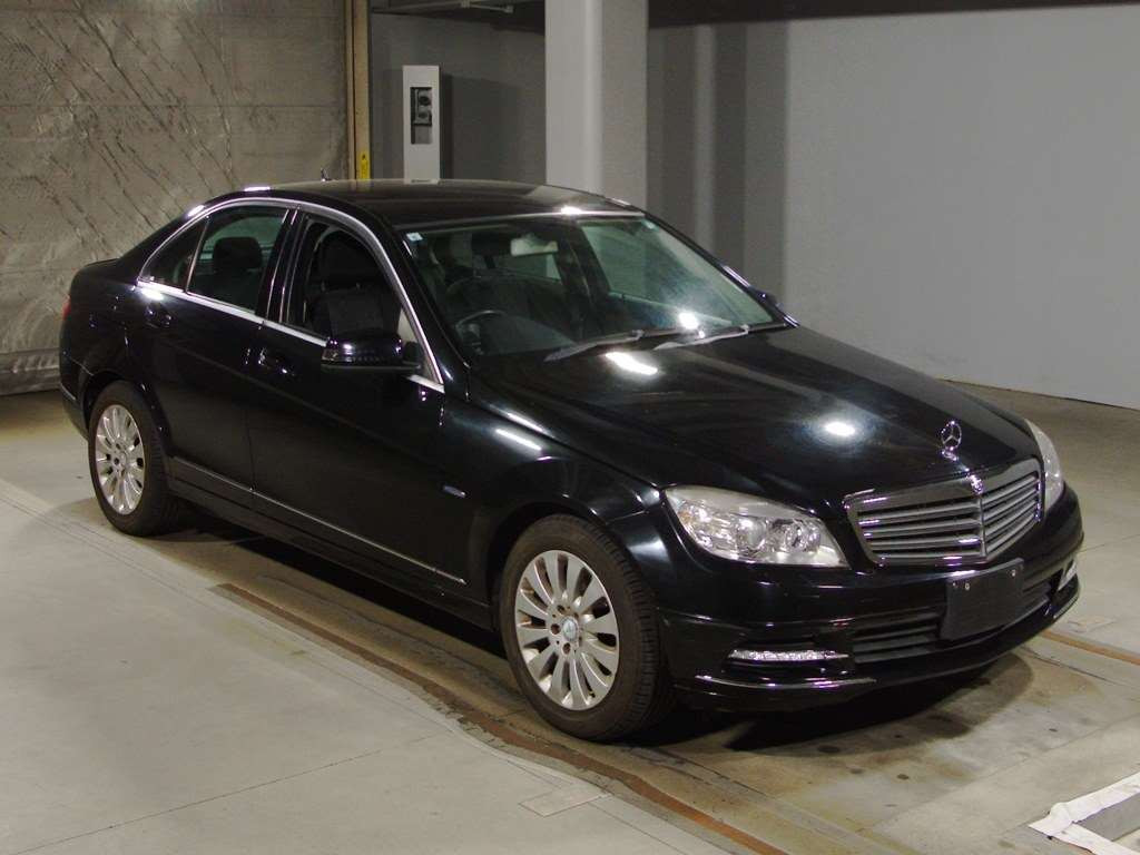 2010 Mercedes Benz C-Class 204048[2]