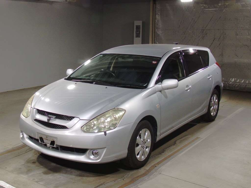 2004 Toyota Caldina AZT241W[0]