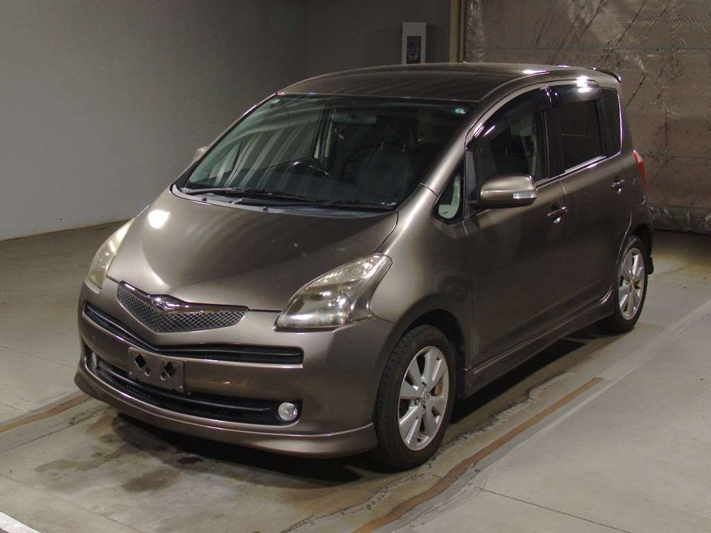 2006 Toyota Ractis NCP100[0]