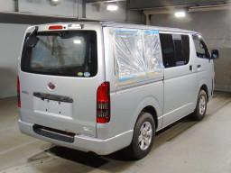 2009 Toyota Hiace Van