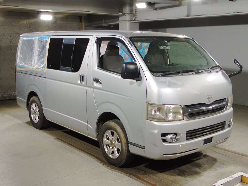 2009 Toyota Hiace Van KDH206V[2]