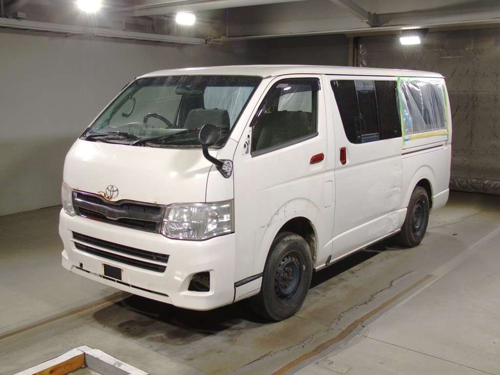 2010 Toyota Hiace Van KDH206V[0]