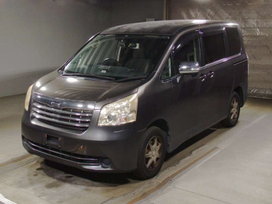 2008 Toyota Noah