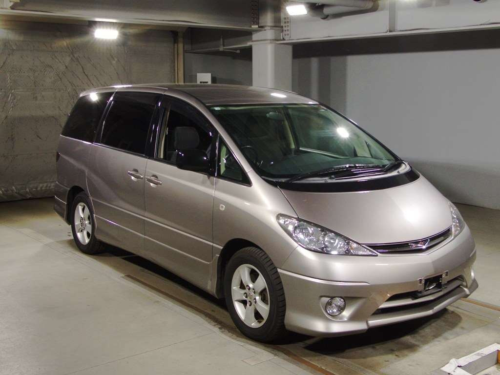 2004 Toyota Estima ACR30W[2]