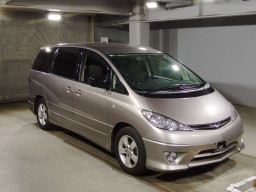 2004 Toyota Estima