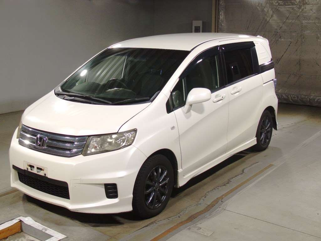 2010 Honda Freed Spike GB3[0]