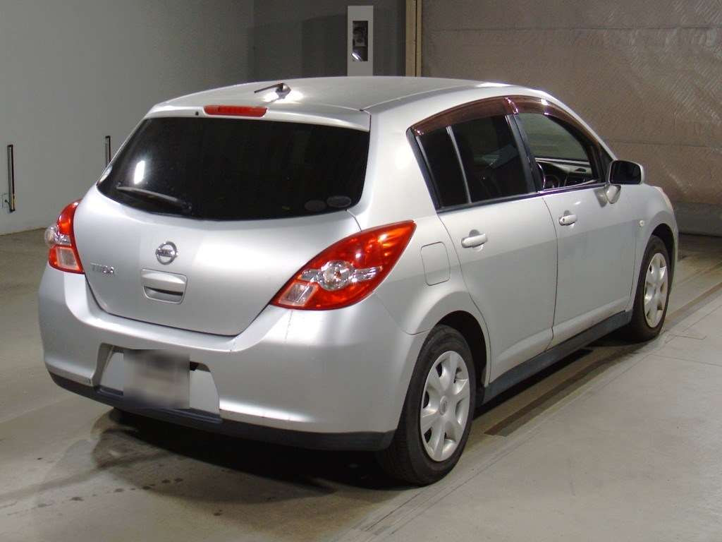 2008 Nissan Tiida C11[1]